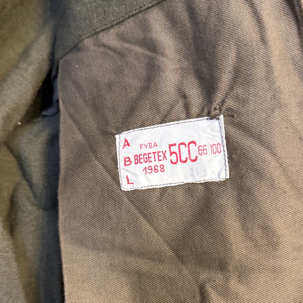 Olive Green Military Style Jacket - Picture 2 of 5